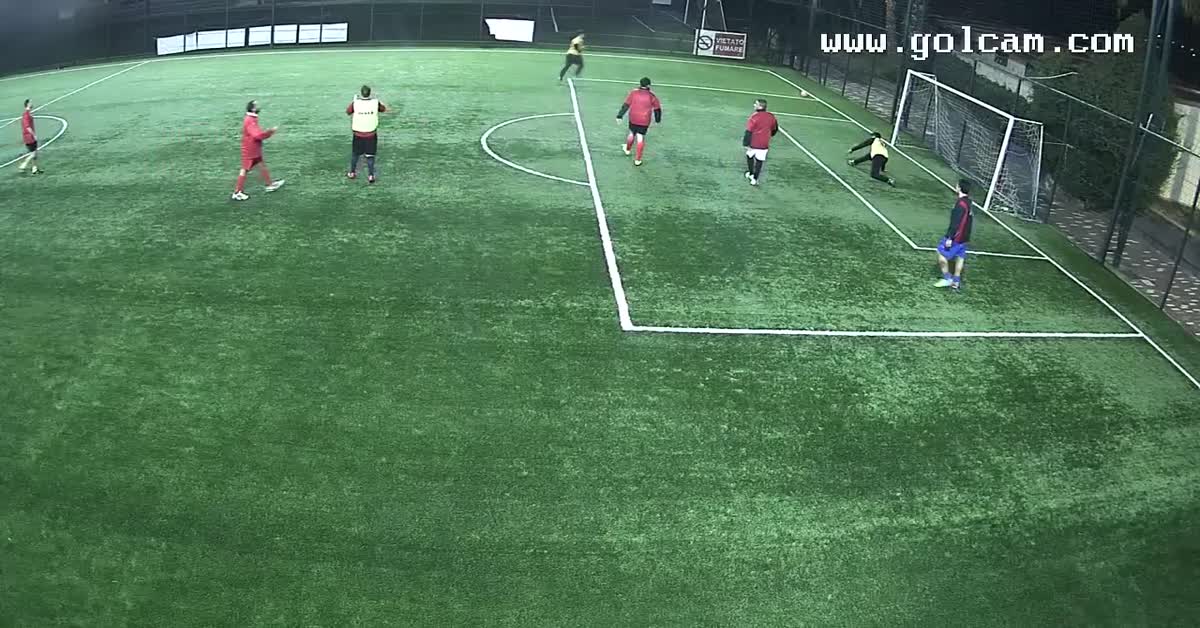 Gran goal di testa 