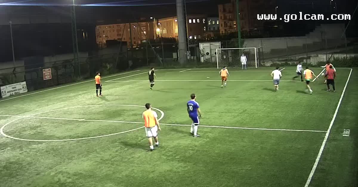 Tunnel e gol 