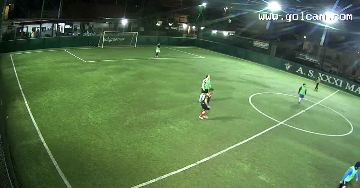 Gol fuori area