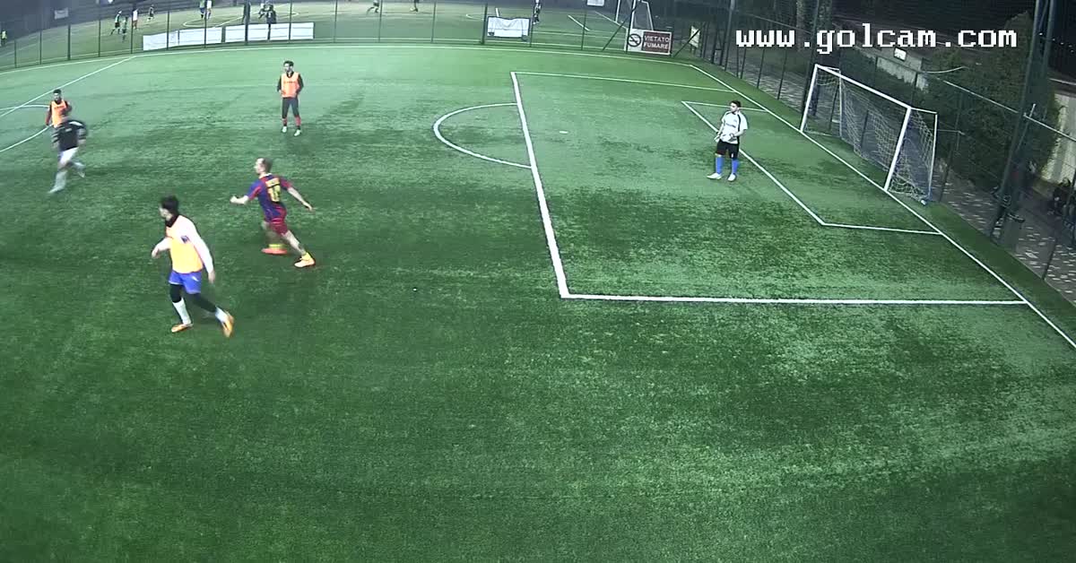 il portiere qui si supera