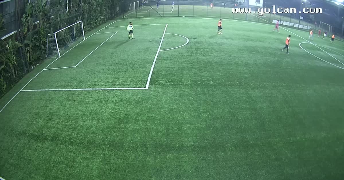 Dribling e gol 