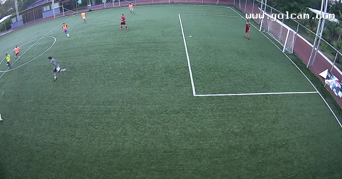tiki taka dei poveri