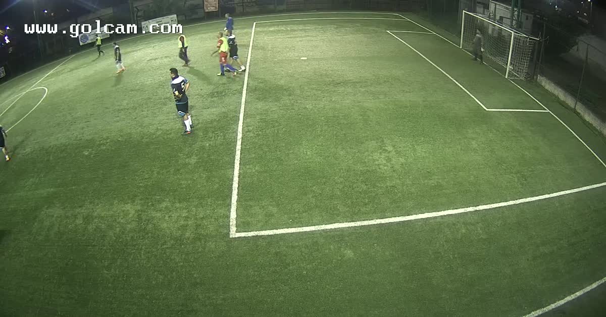 gran tiro diagonale goal