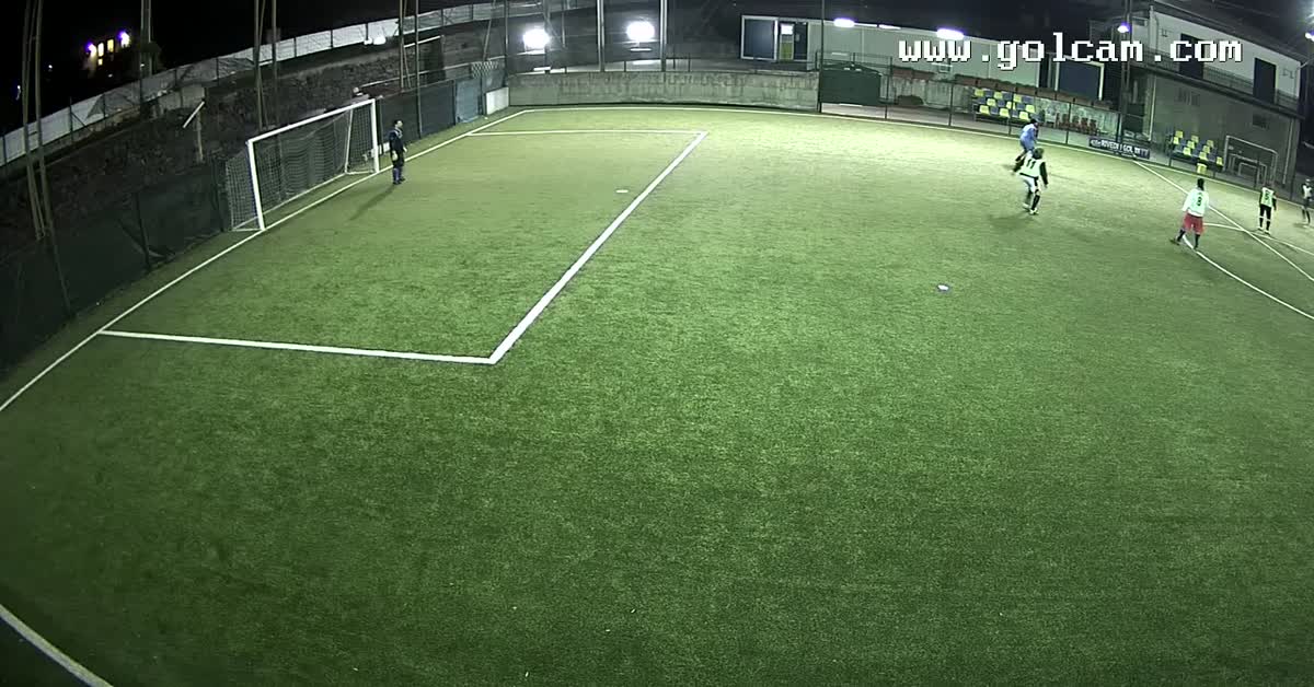 Cucchiaio e gol