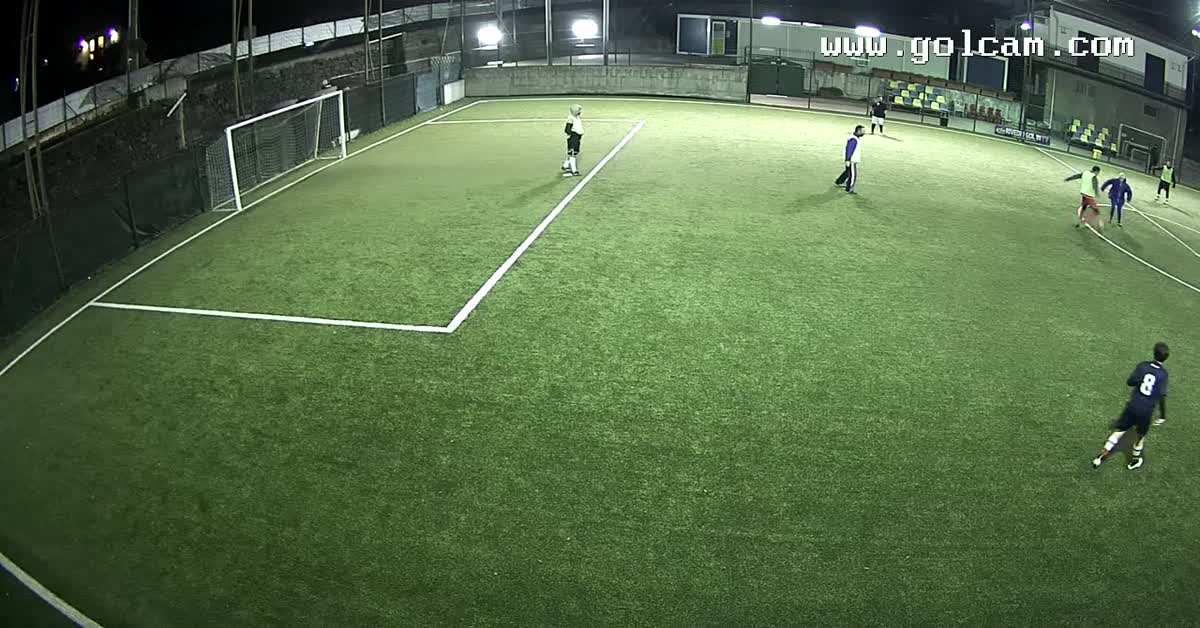 Tiro sul primo palo