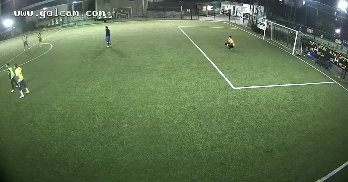 Assist man