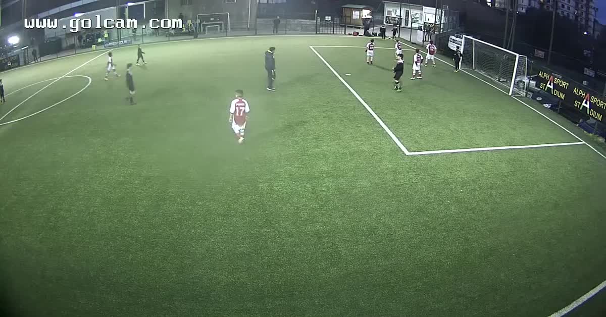 Colpo di testa e gol !