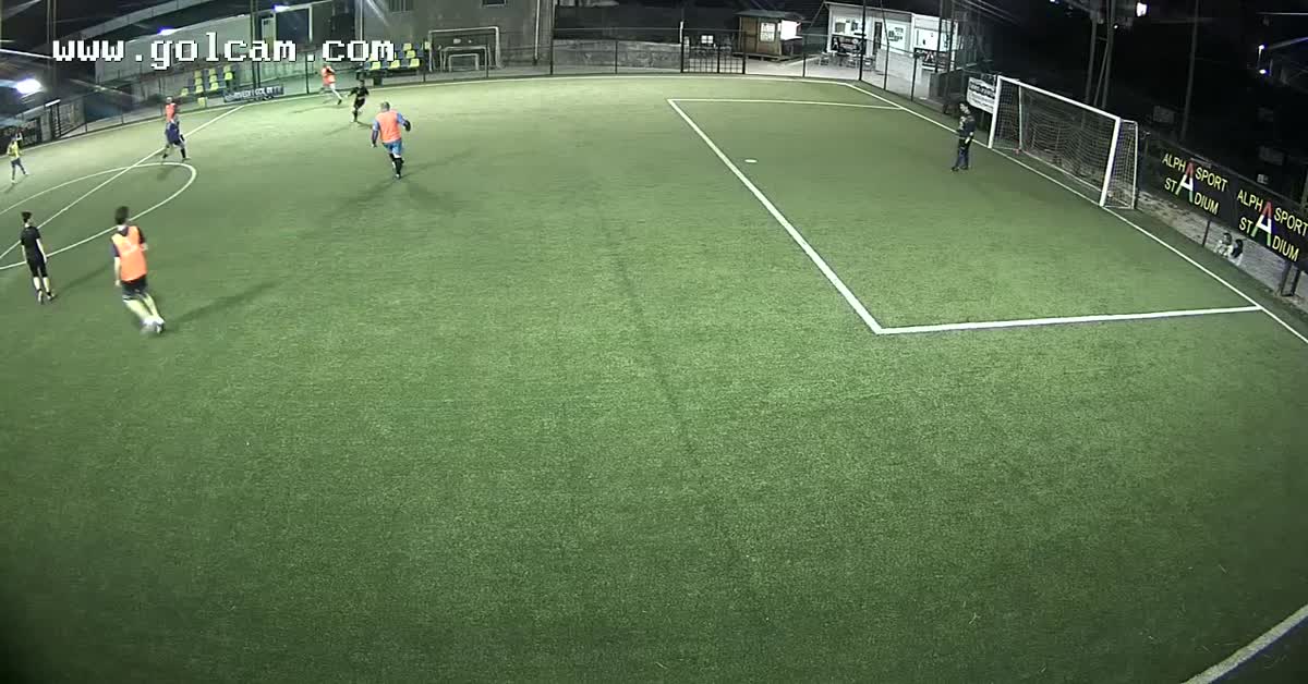 Sombrero e gol 