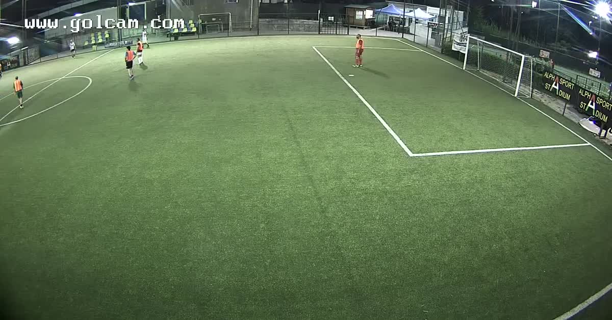 Bel Goal !!! tutto solo .