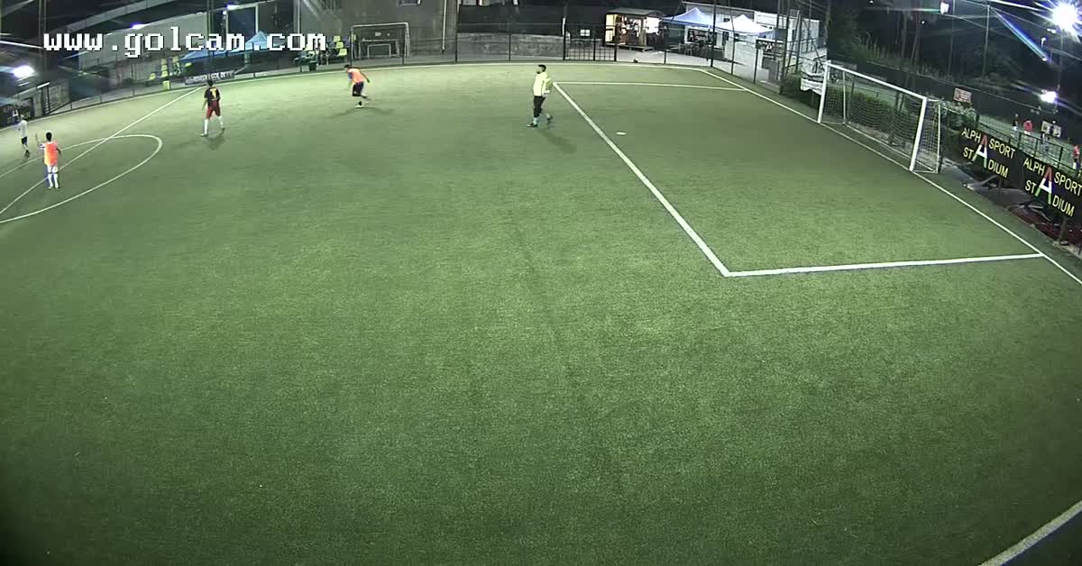 Gol a porta libera
