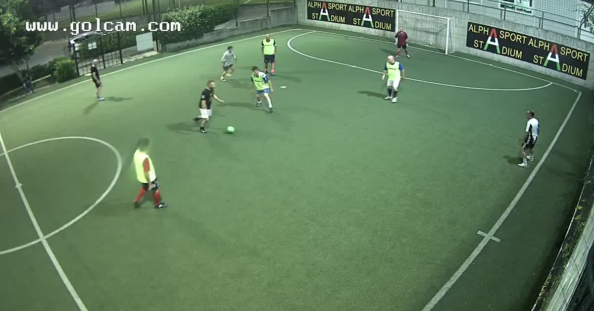 Gran goal da fuori area