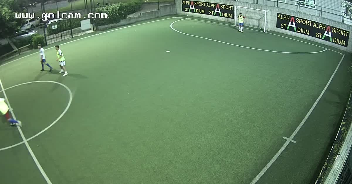 Passaggio in mezzo e goal