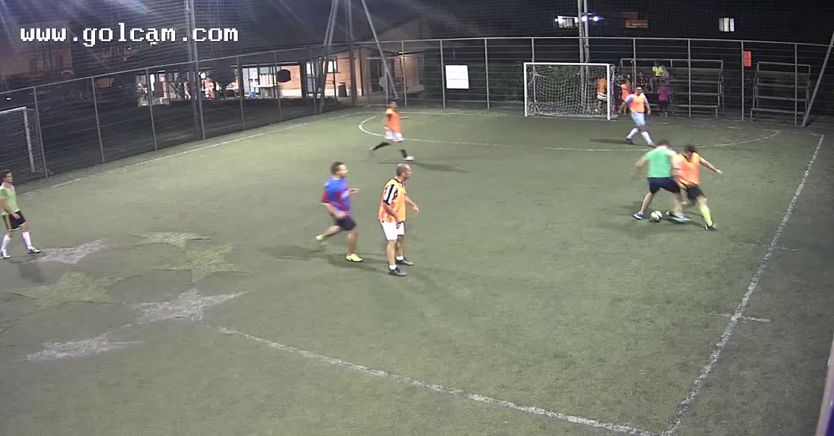 Assist di Andrea per Flav