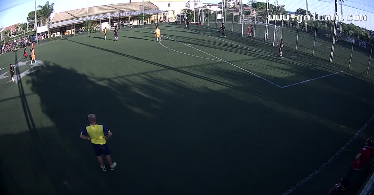 2 goal Roby 
