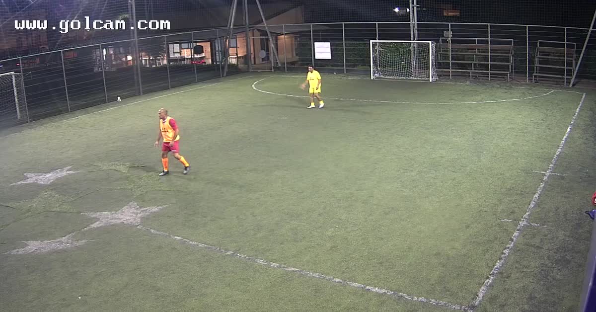 Bello scambio con gol