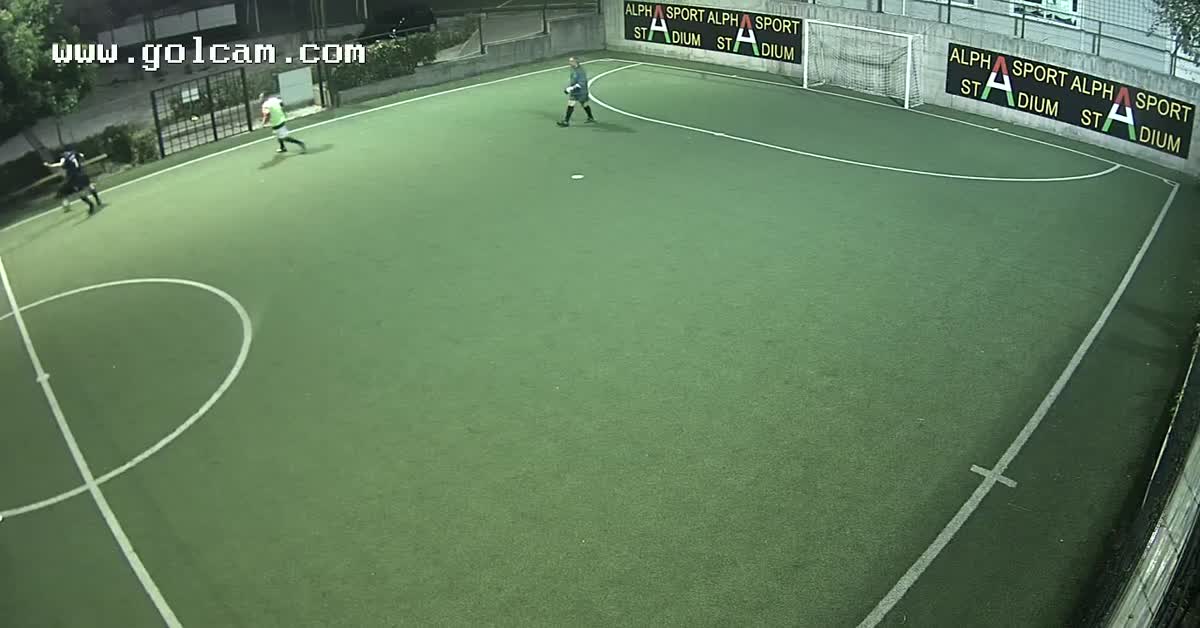 2 vs 1 e goal