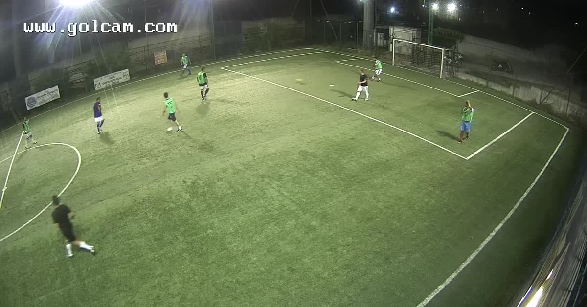 Rubo palla e Gol!