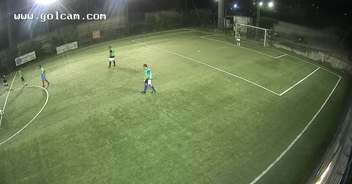 Esterno dal limite,Gol!