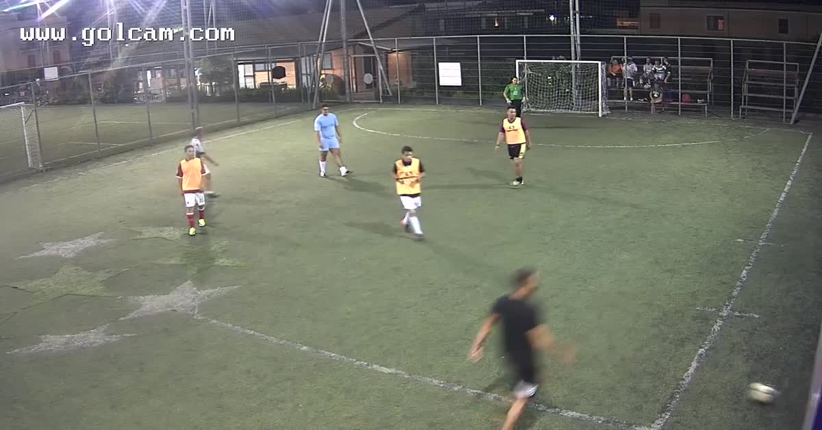 Goal da fuori a Danilo
