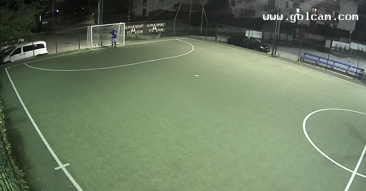 Movimento dribring e gol 