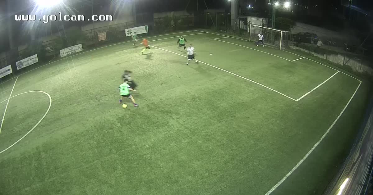 Goal all’angolino basso