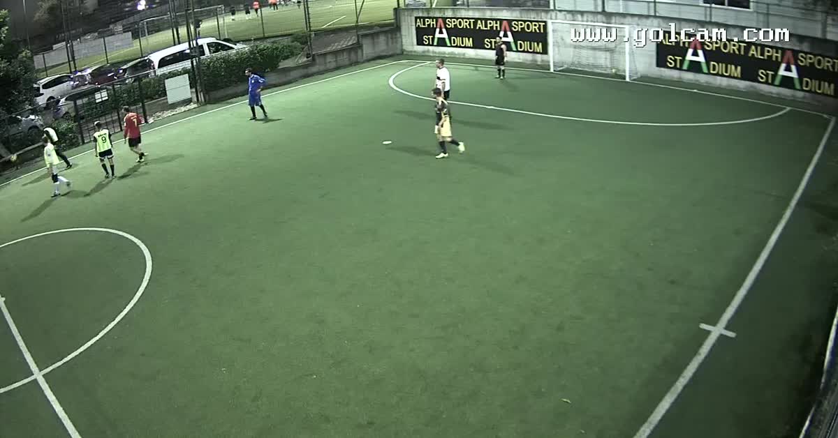 Gol da fuori area