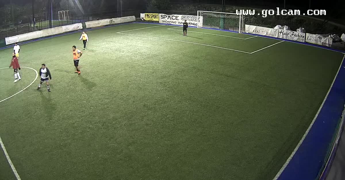 dribbling uno due e gol 