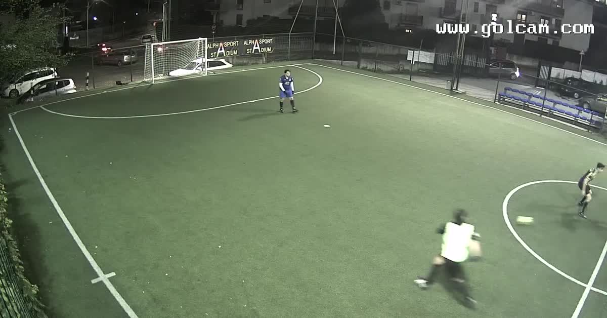 Portiere dribblato, ma...
