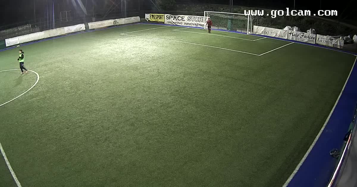 Gol da fuori area 