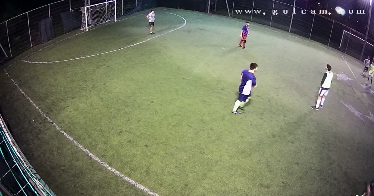 Assist man