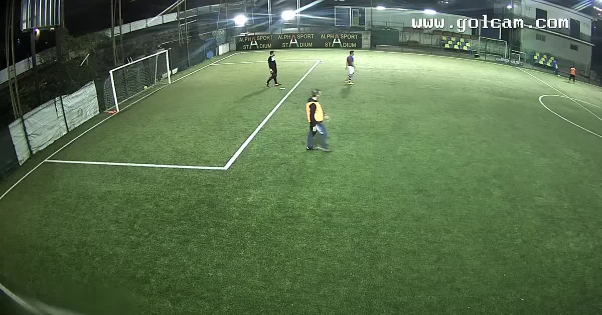 Dribling tiro gol