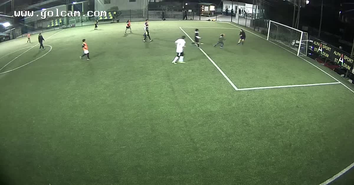 Prepotenza e opportunismo