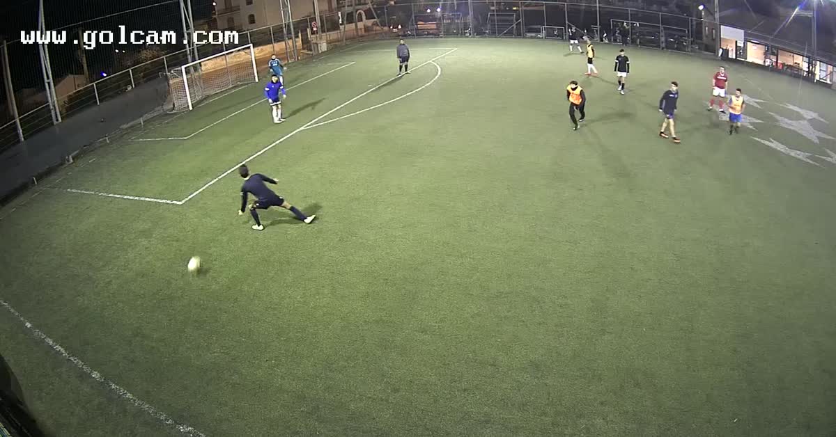 Dribbling goal e tunnel