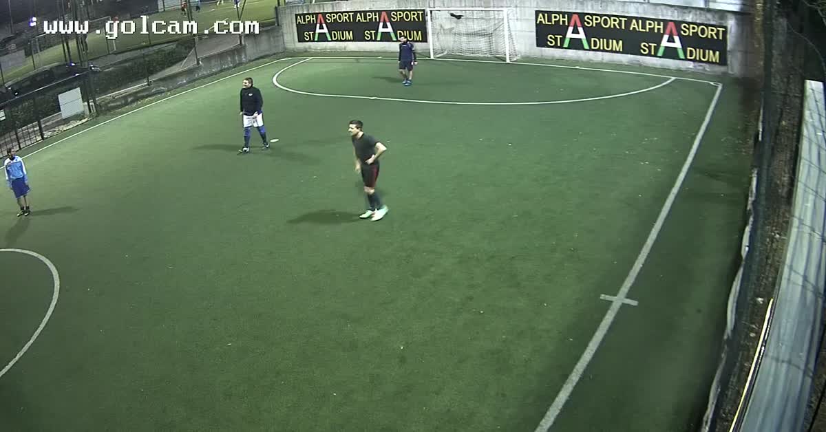 Corsa sulla fascia e gol