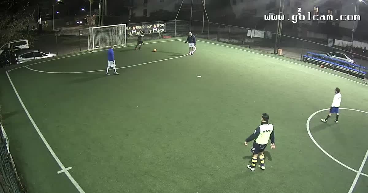 Sul primo palo !