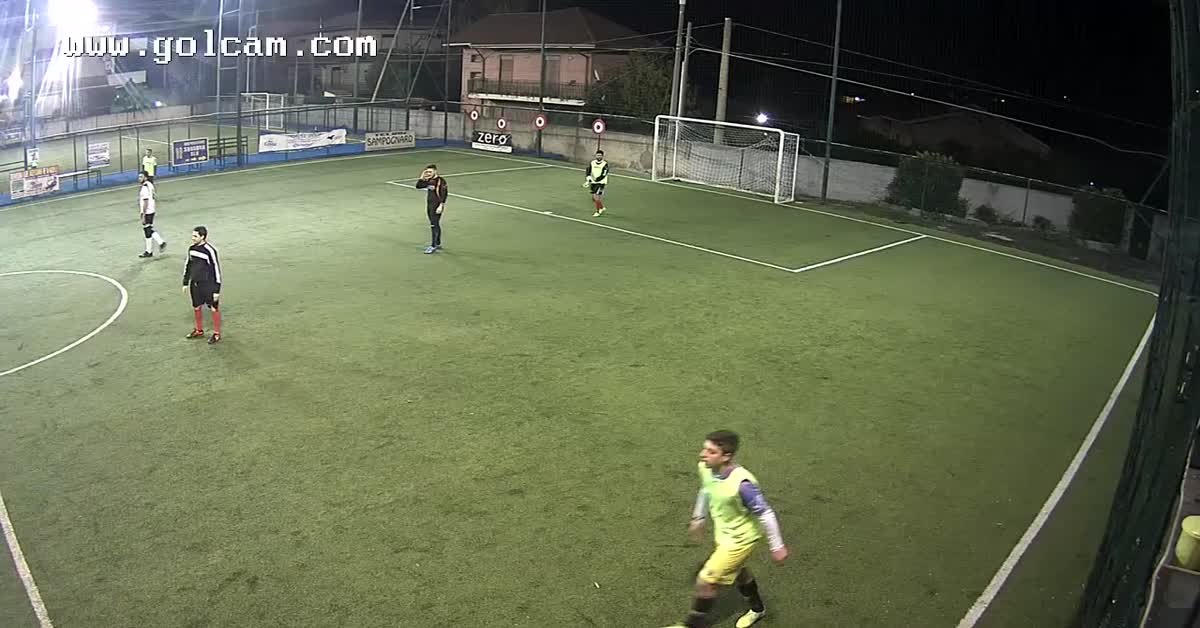 Gol al volo di tacco