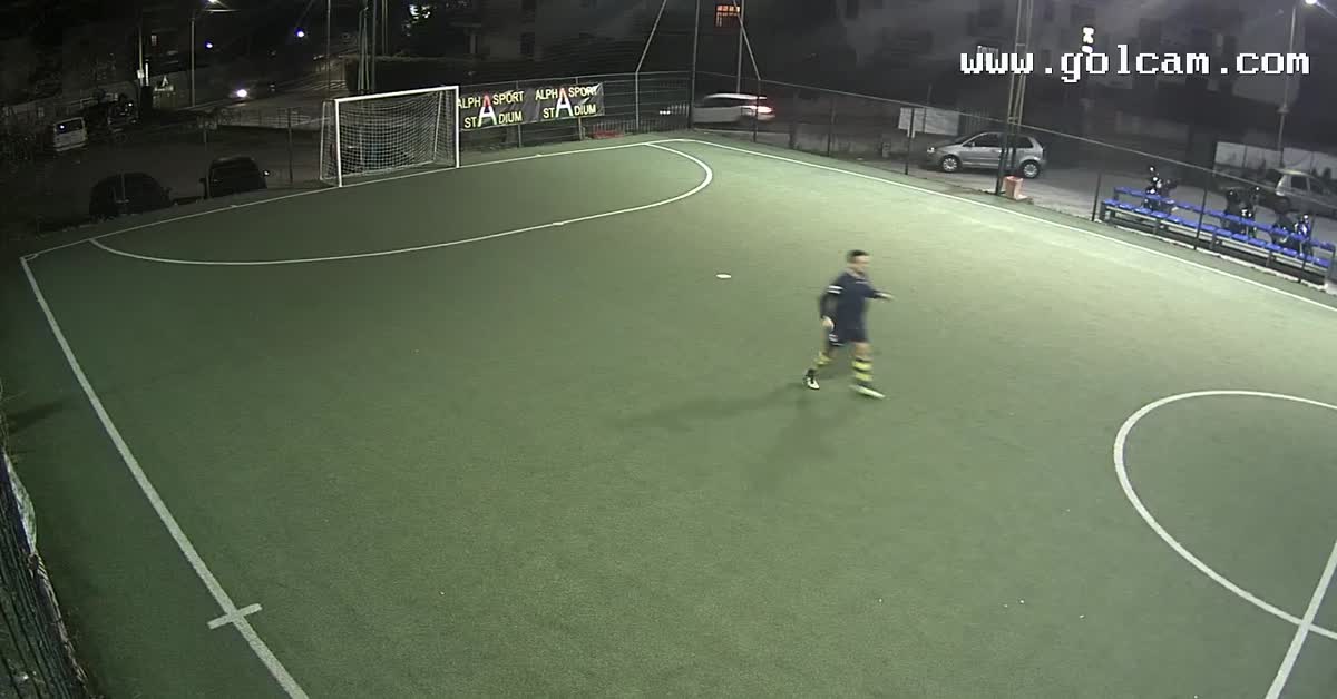 Marco il portiere è segna