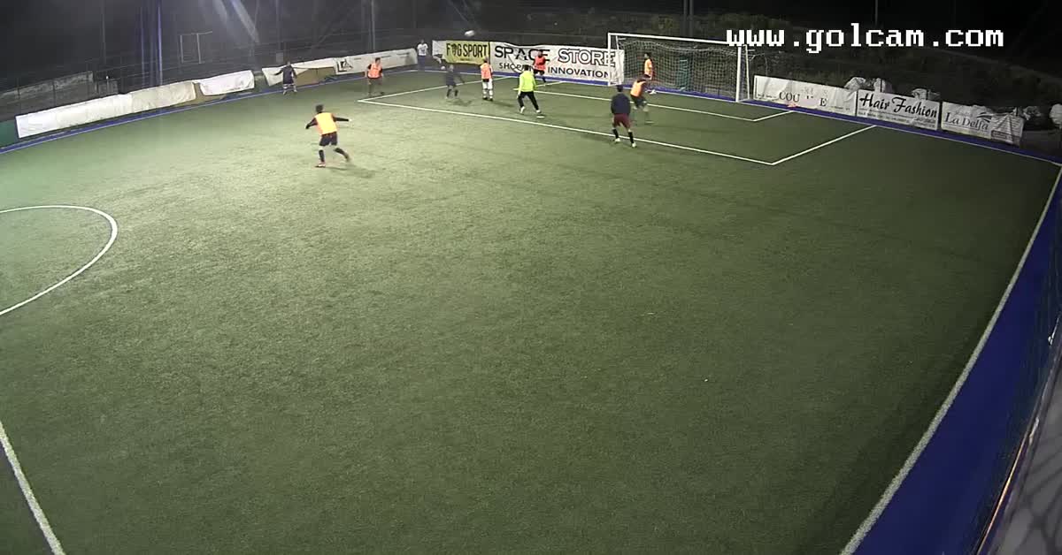 Dribbling e gol
