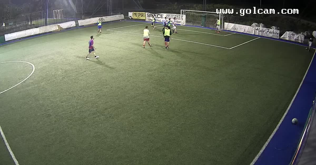 Stop acrobatico e gol