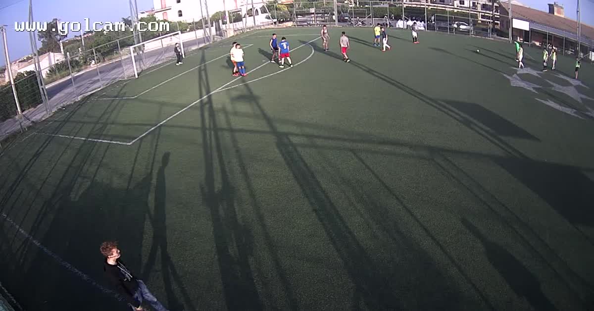 Punizione alla pirlo!!!