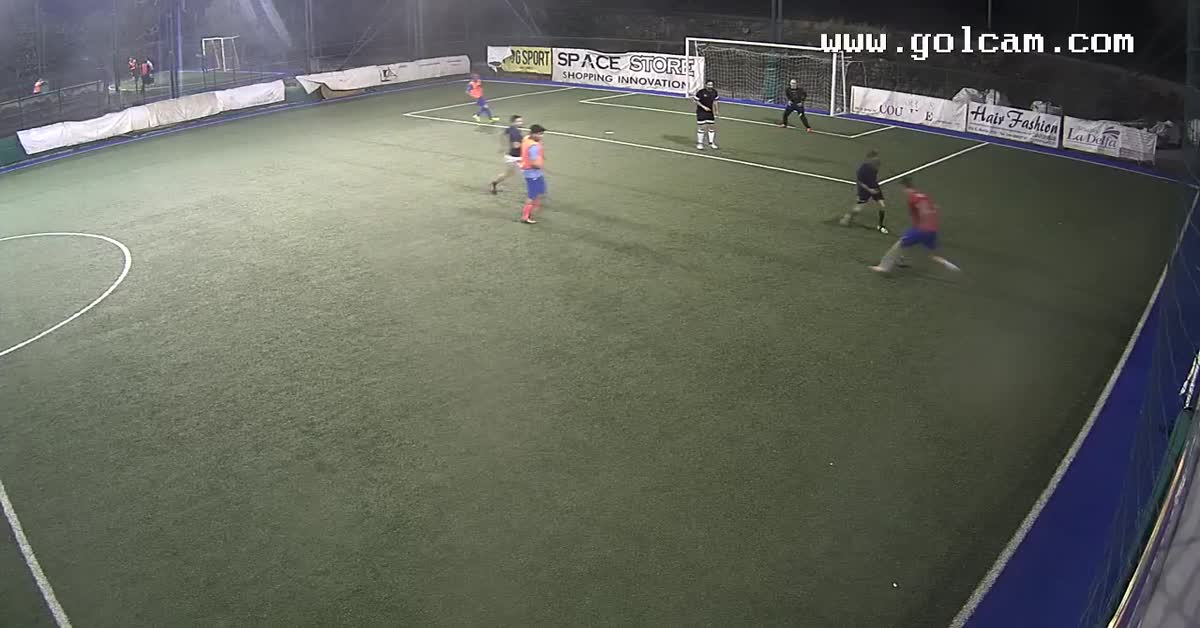 Dribbling e gol