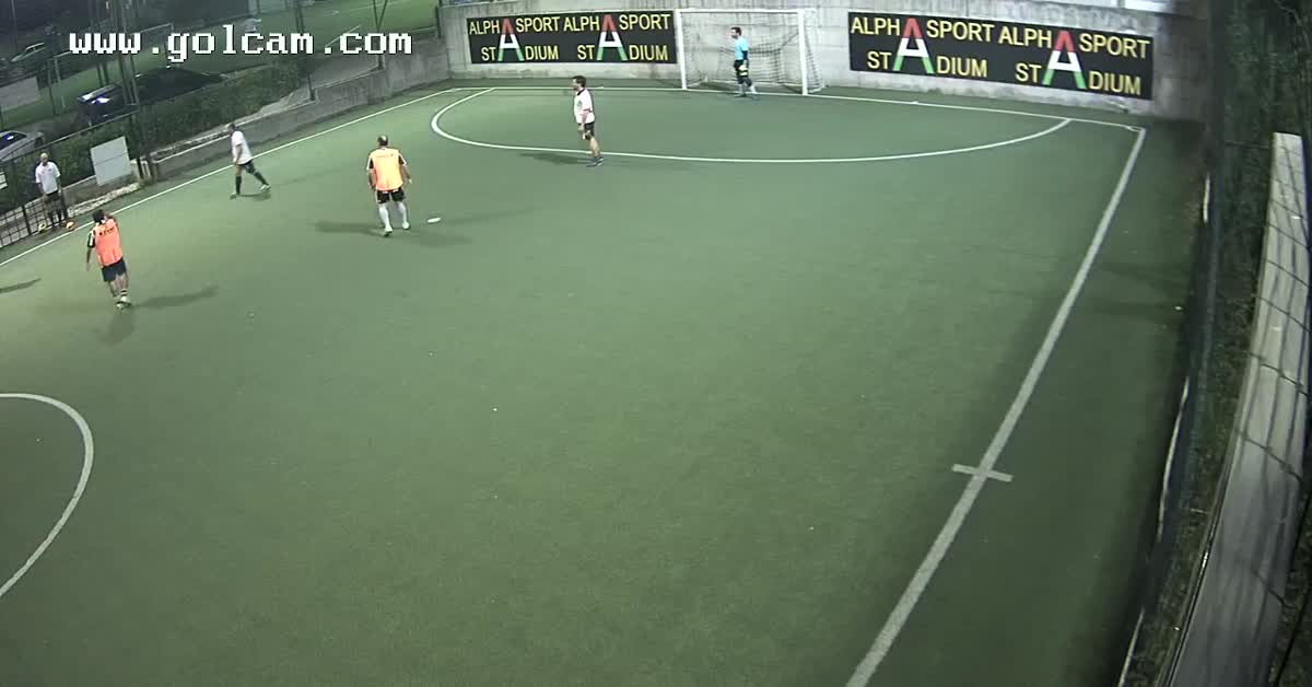 Gran goal da fuori area