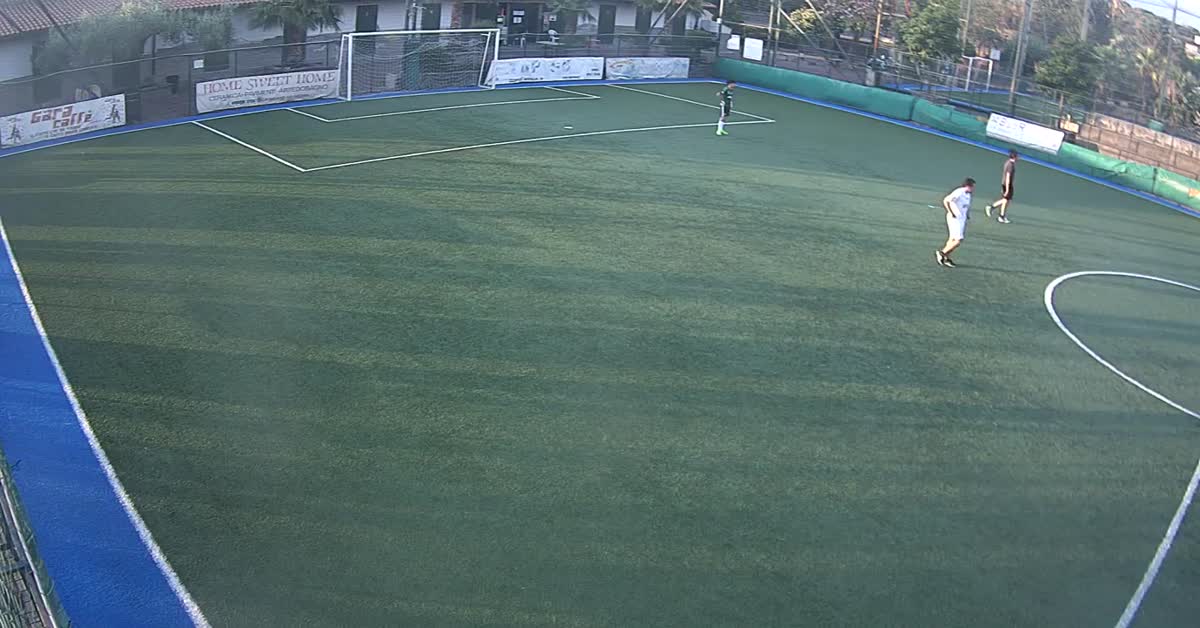 GOL 1 CONTRO 1