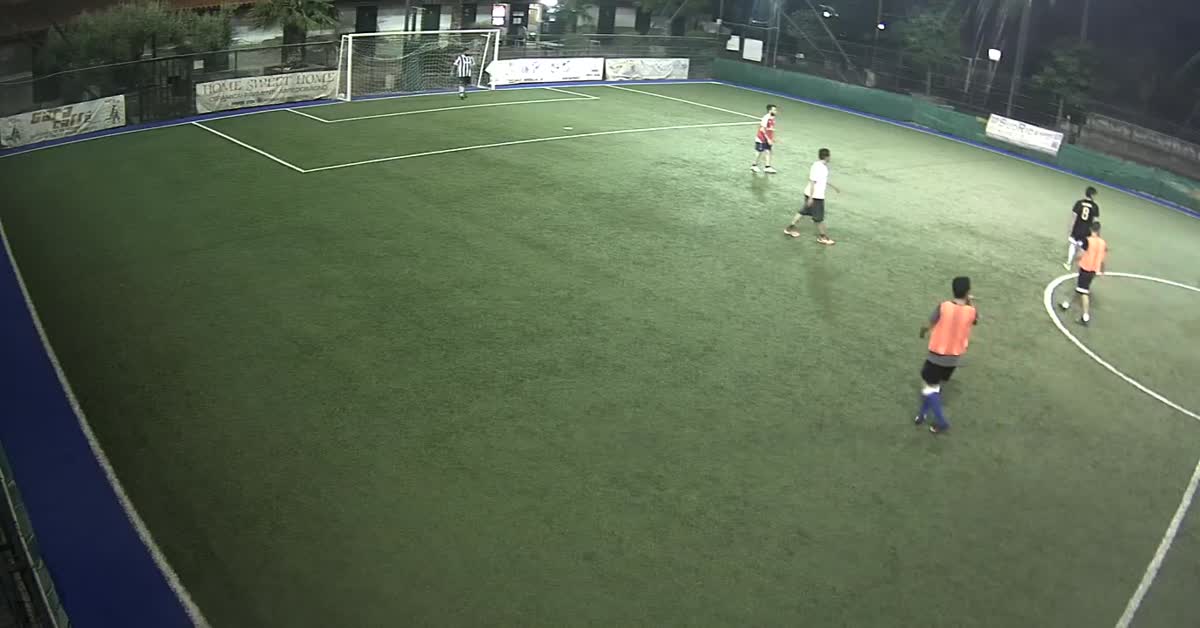Allungo di tacco e gol