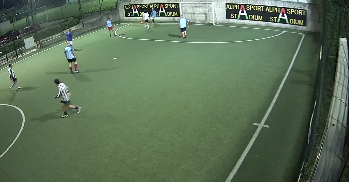 Goal facile di testa