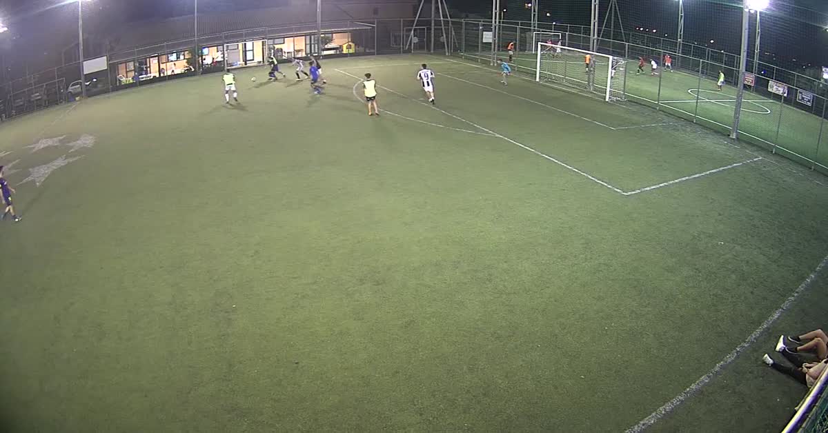 Gol da fuori area 