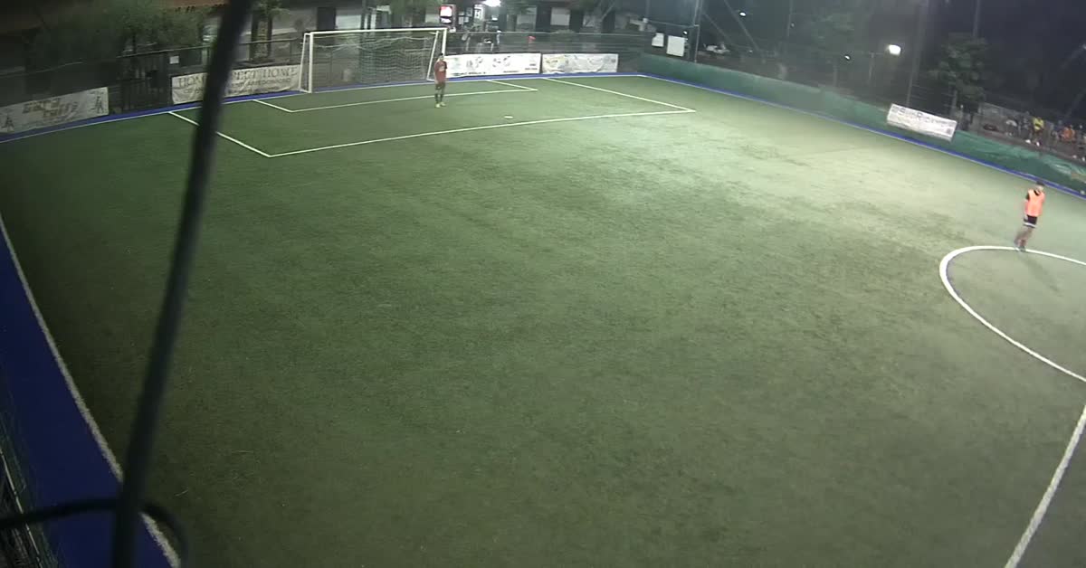 2-0 e palla al centro