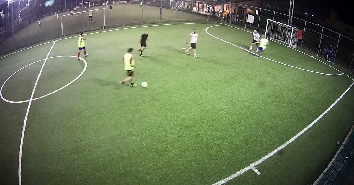 Assist e gol