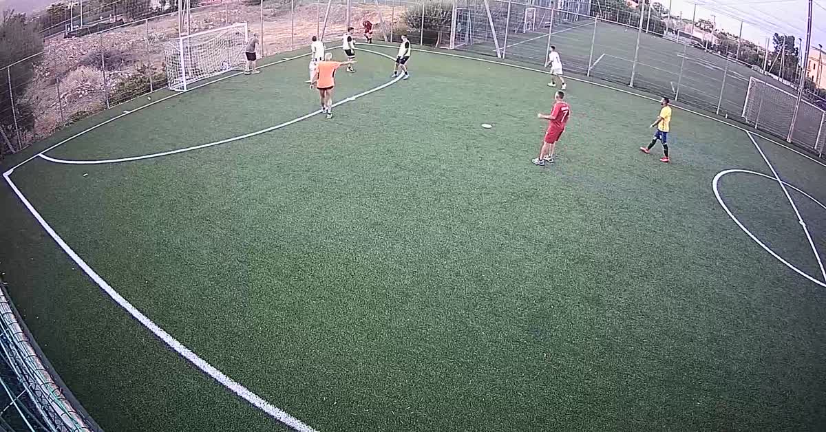 Tiro da fuori
