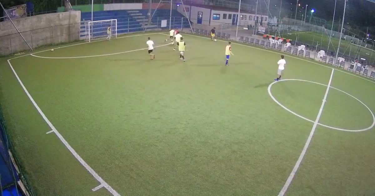E Oblak Muto